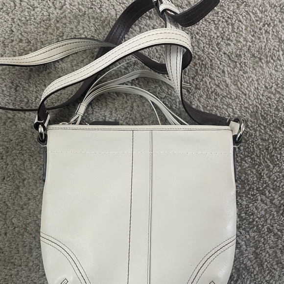 Coach crossbody bag - Picture 2 of 5